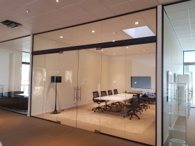 Glazen wanden interieur op maat
