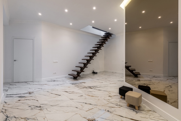 spiegel-brons-glaskoning-statementpiece